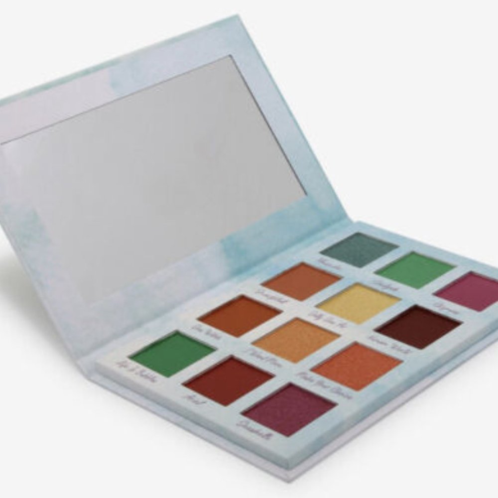 HP🎊🎊Disney Little Mermaid Ariel Sketch 12 Shade Eyeshadow Palette - Picture 10 of 10